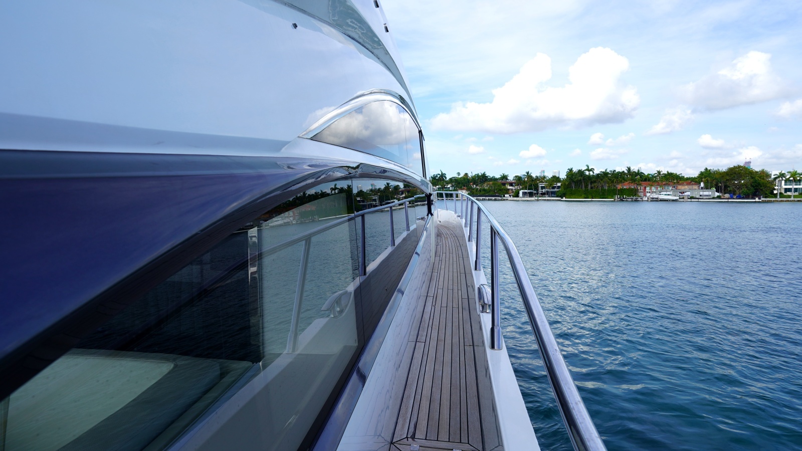 2013 Princess V72