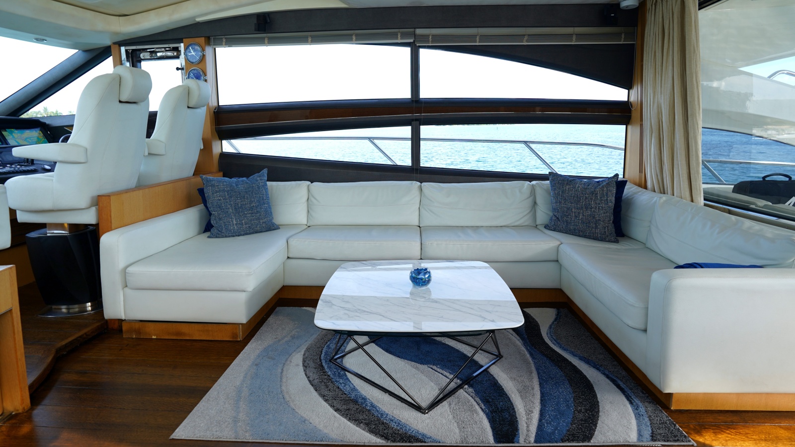 2013 Princess V72