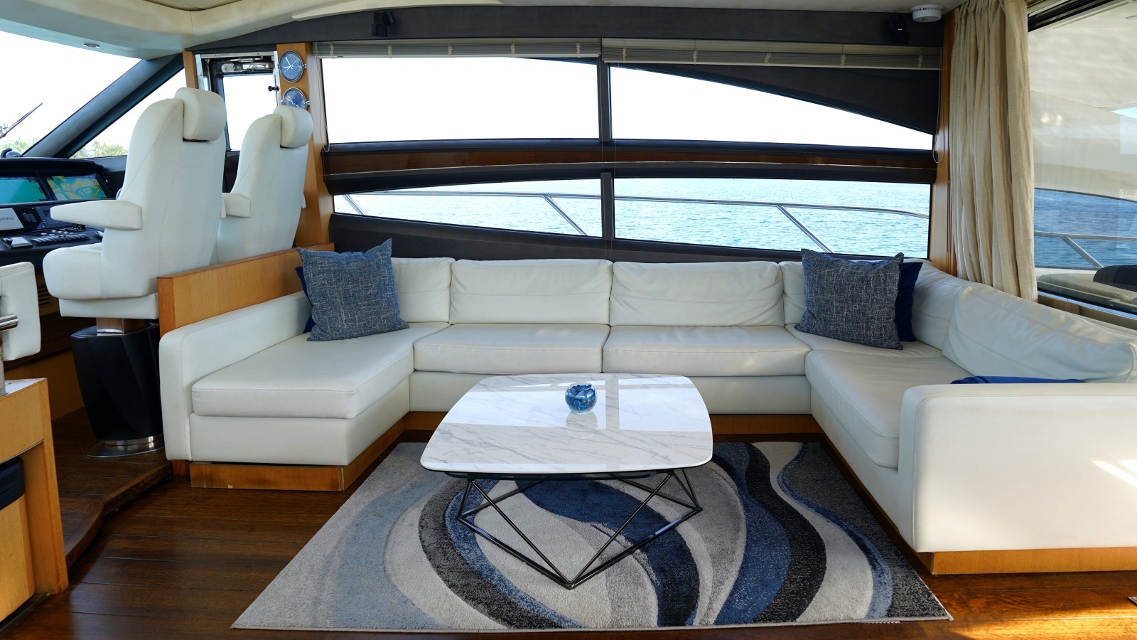 2013 Princess V72