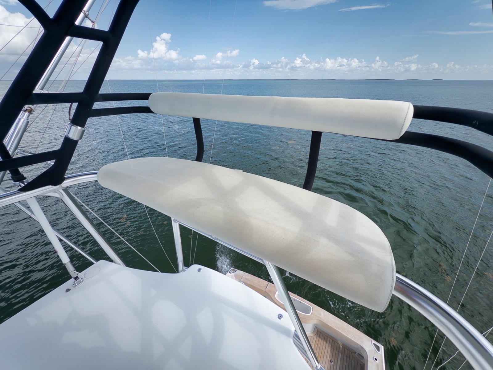2023 Hatteras GT45X