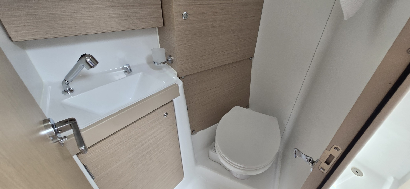 2023 Beneteau Oceanis 38.1