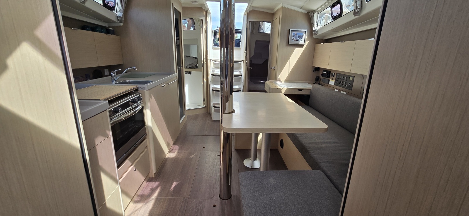 2023 Beneteau Oceanis 38.1