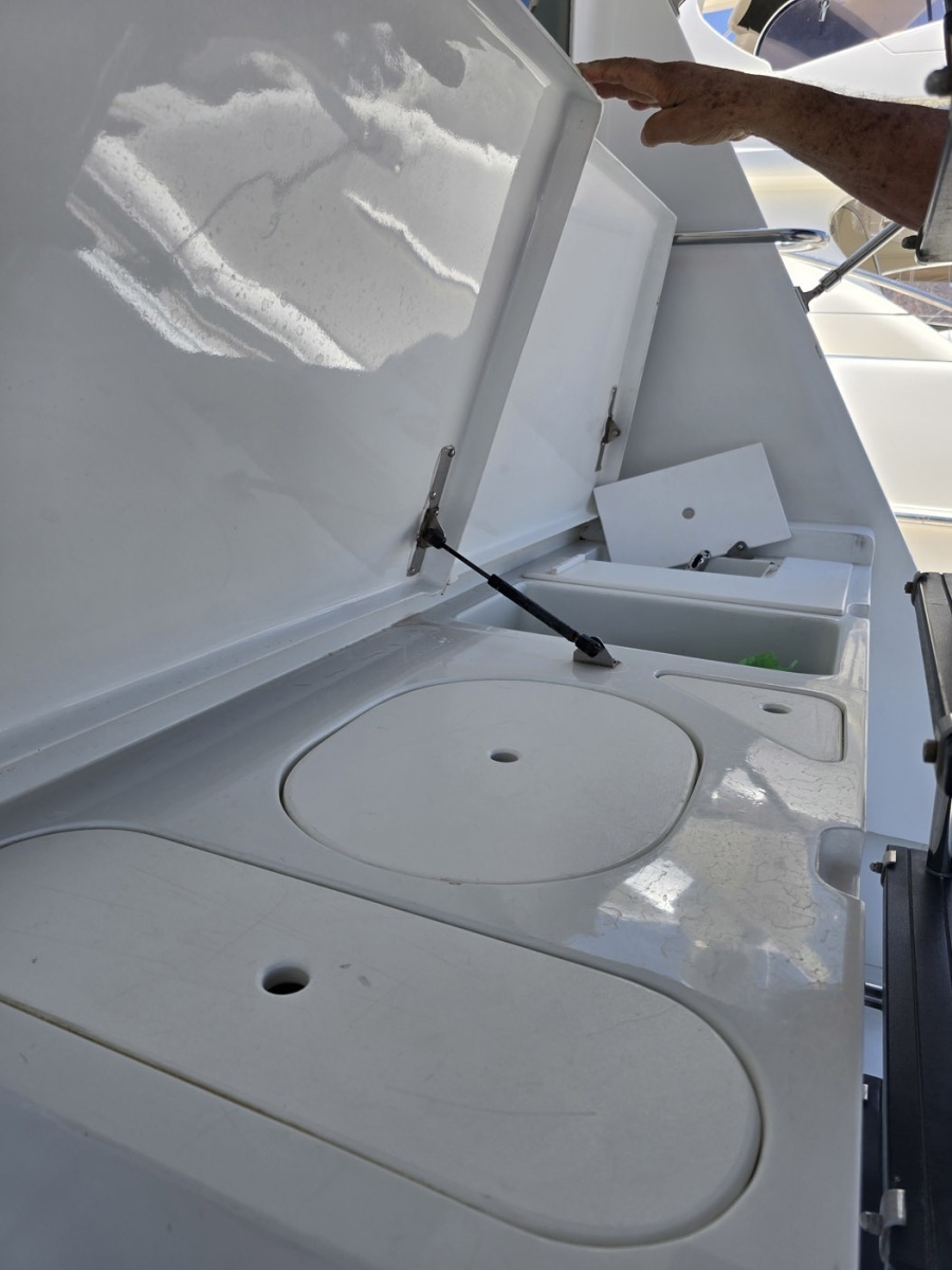 1978 Hatteras 53 Convertible