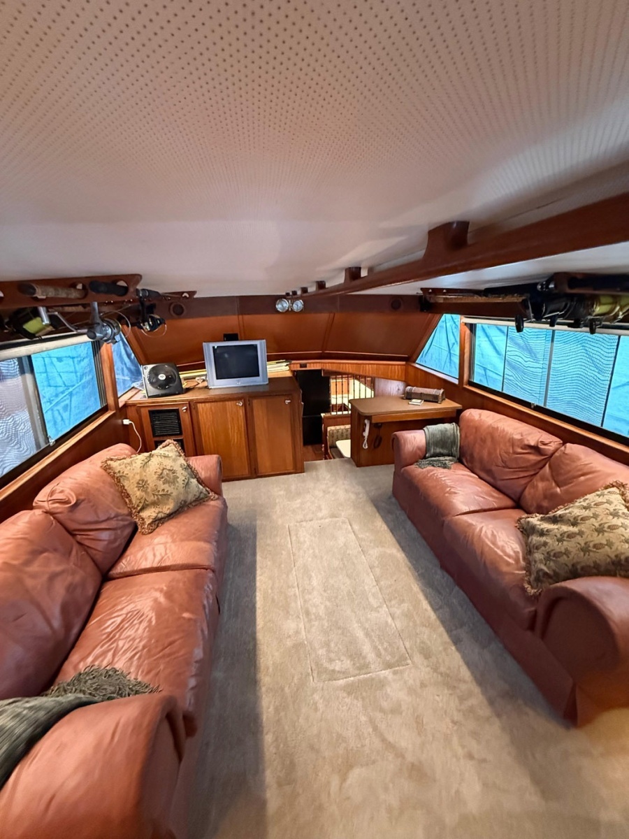 1978 Hatteras 53 Convertible