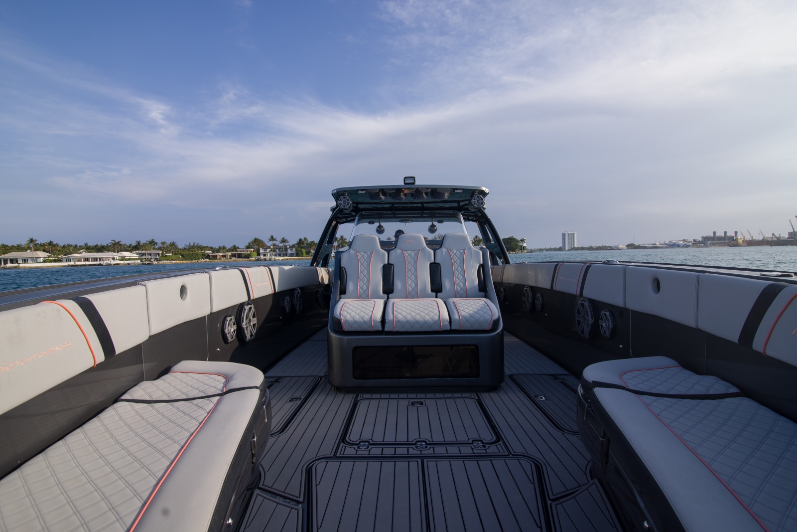 2019 Midnight Express 43 Open