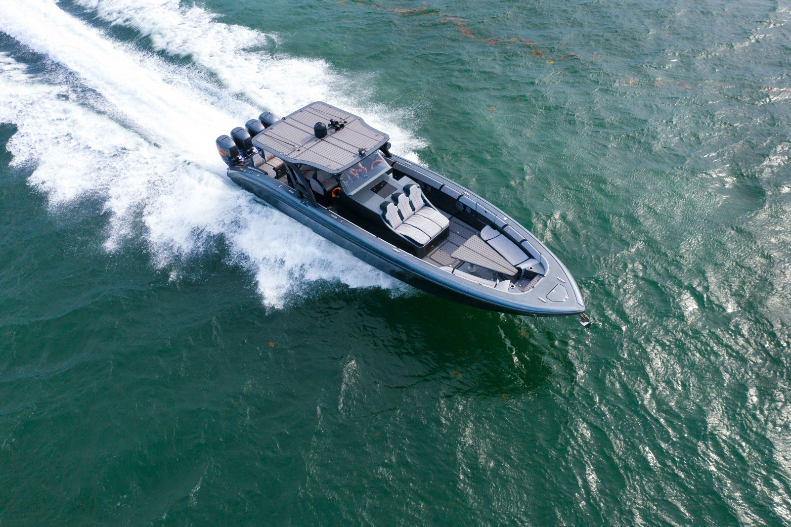 2019 Midnight Express 43 Open