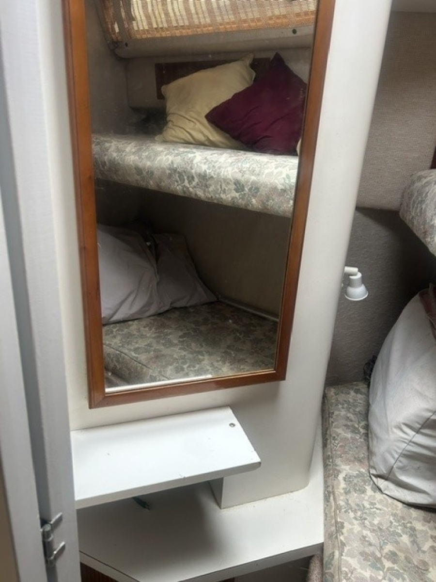 1991 Sea Ray 390 Express