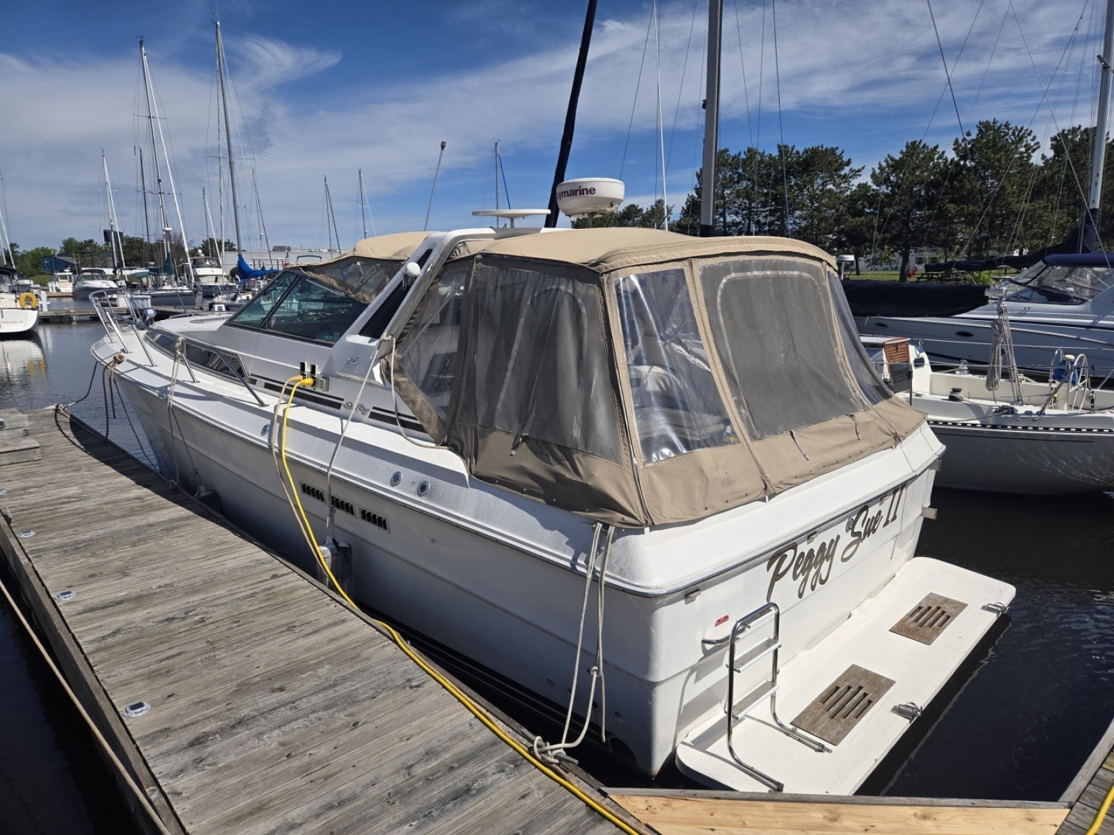 1991 Sea Ray 390 Express