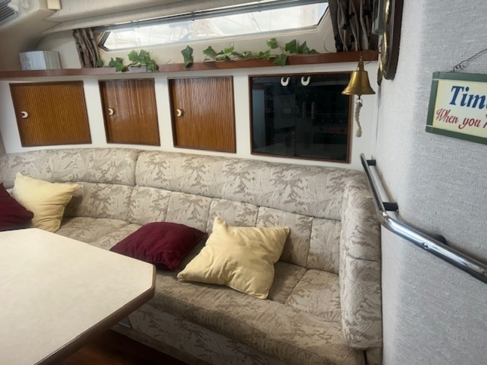 1991 Sea Ray 390 Express
