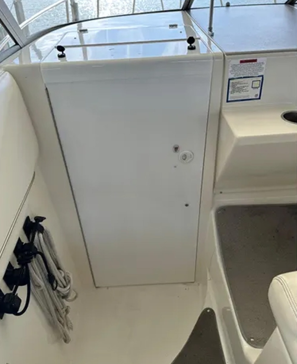 1999 Wellcraft 2800 Martinique
