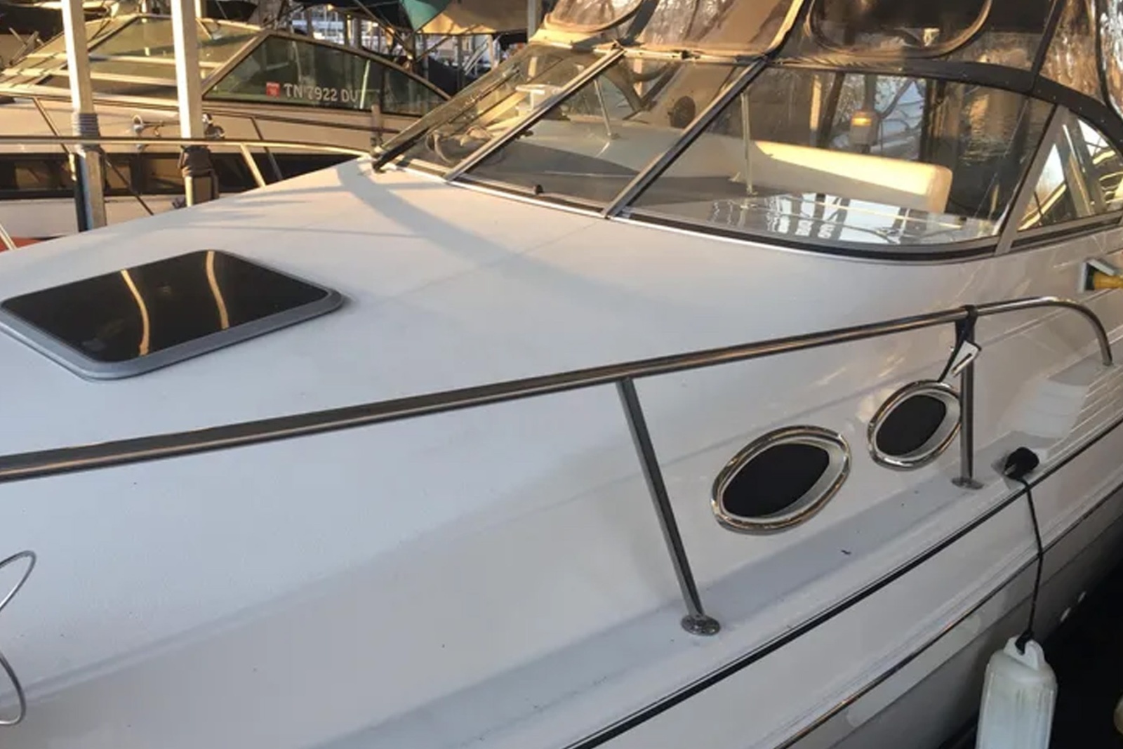 1999 Wellcraft 2800 Martinique
