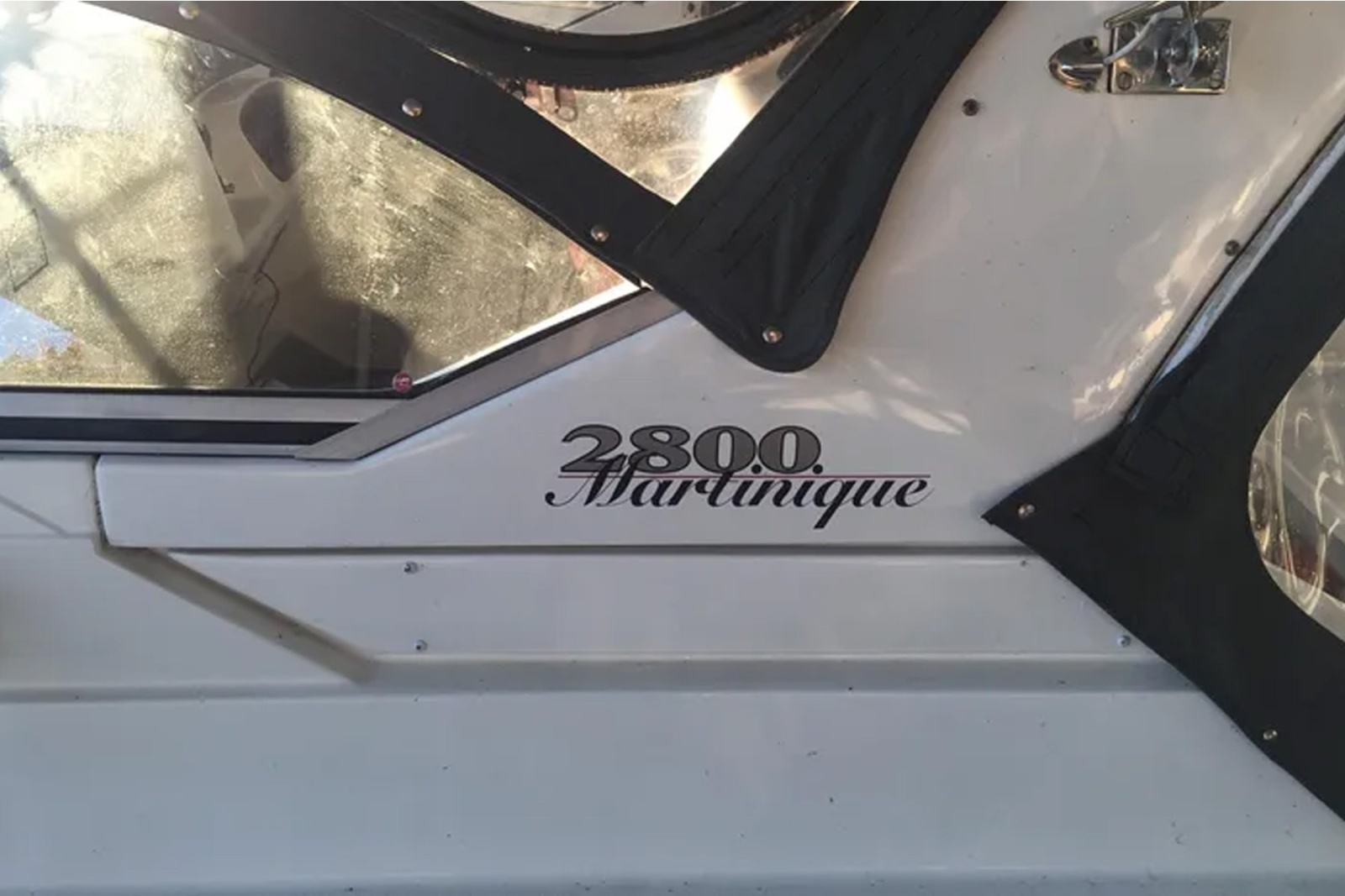 1999 Wellcraft 2800 Martinique