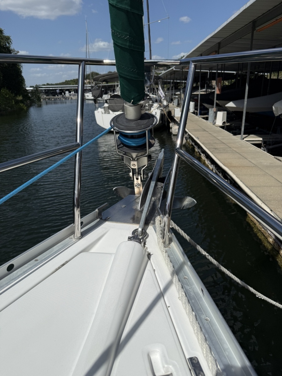 2007 Beneteau 373