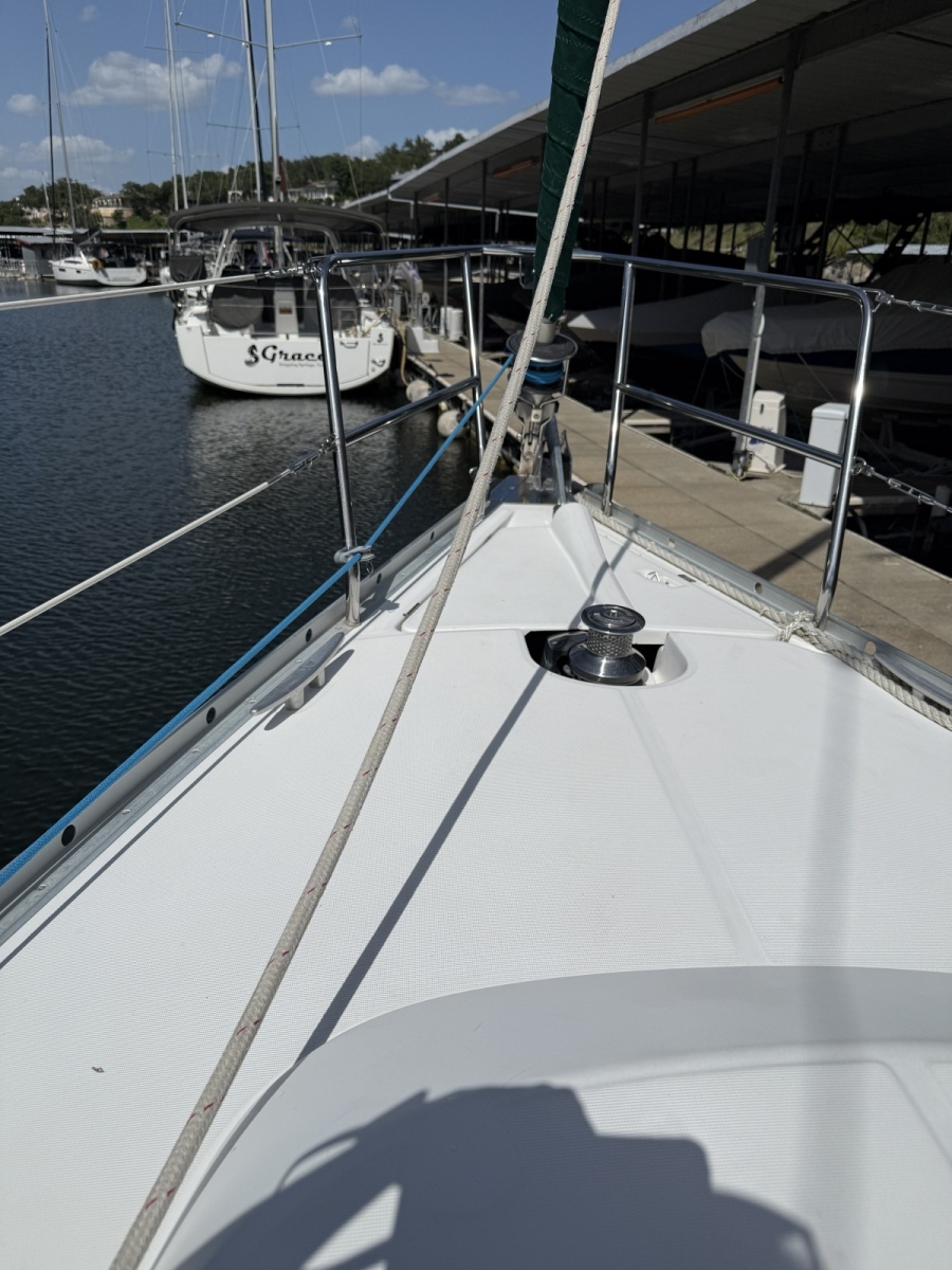 2007 Beneteau 373