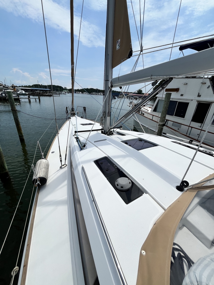 2015 Jeanneau 41 DS