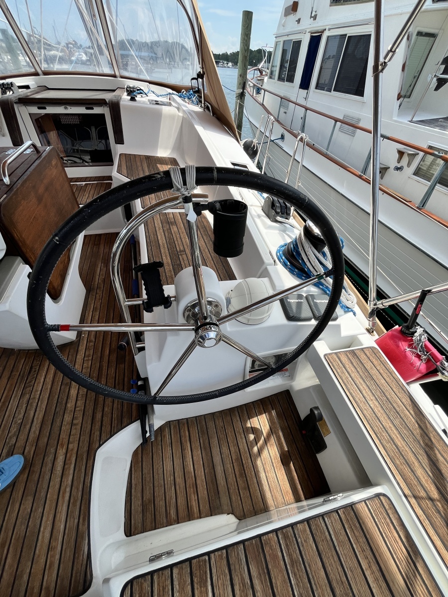 2015 Jeanneau 41 DS