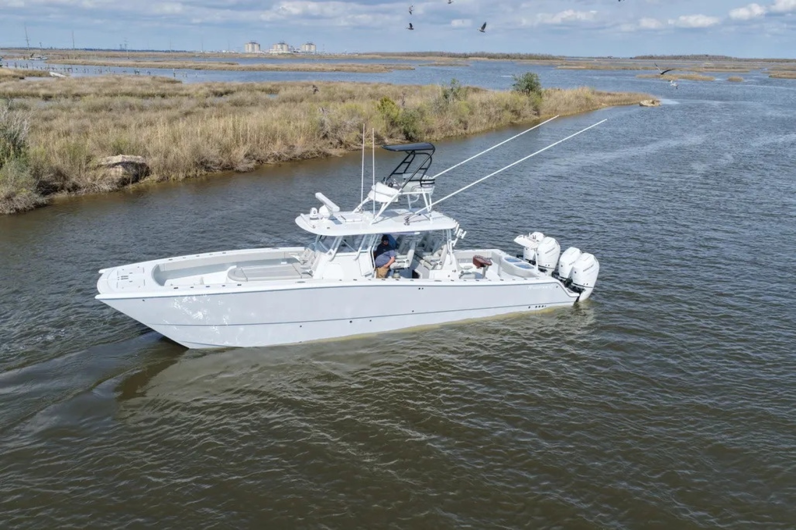 2025 Freeman 42LR