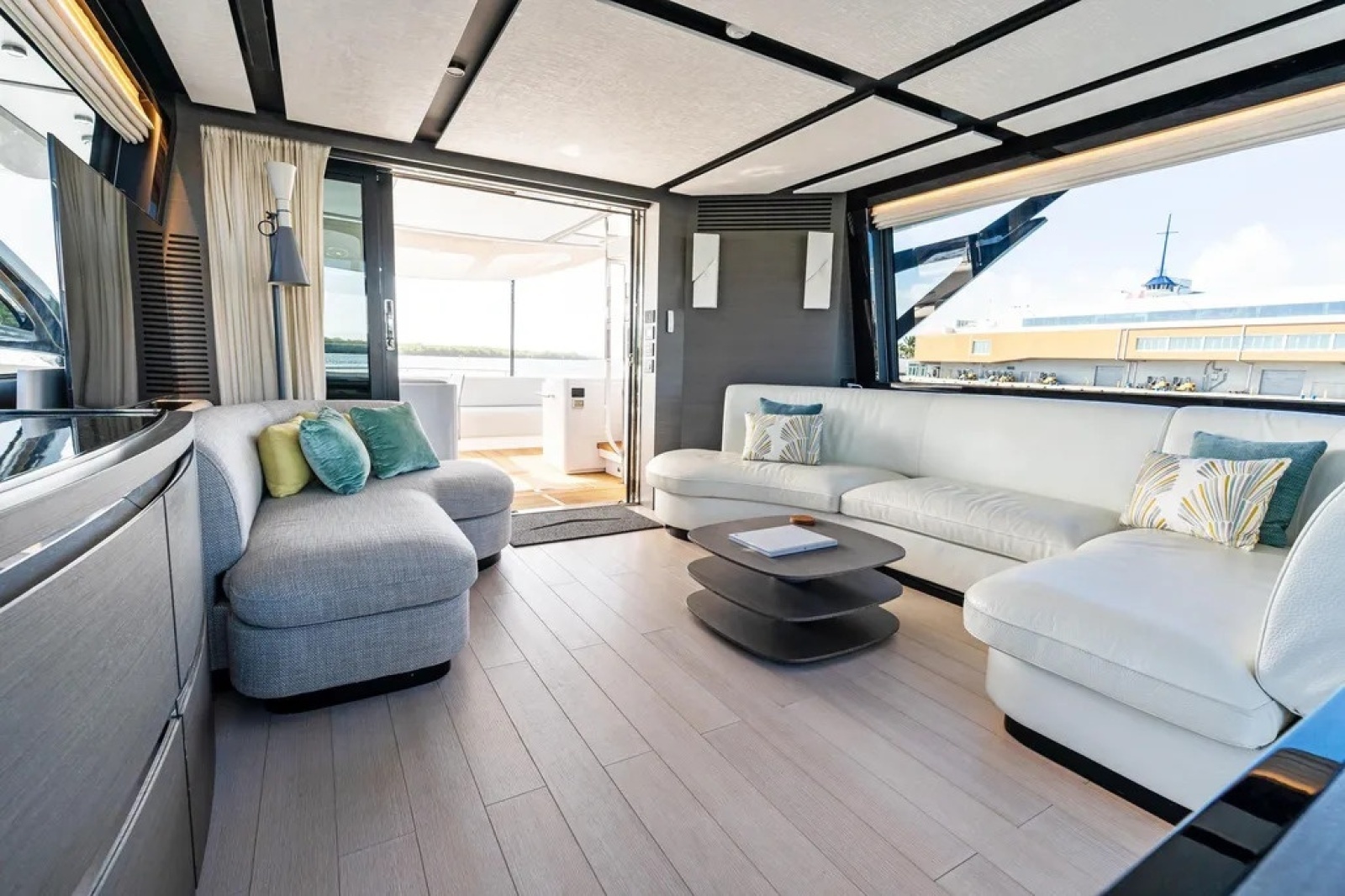 2024 Azimut 