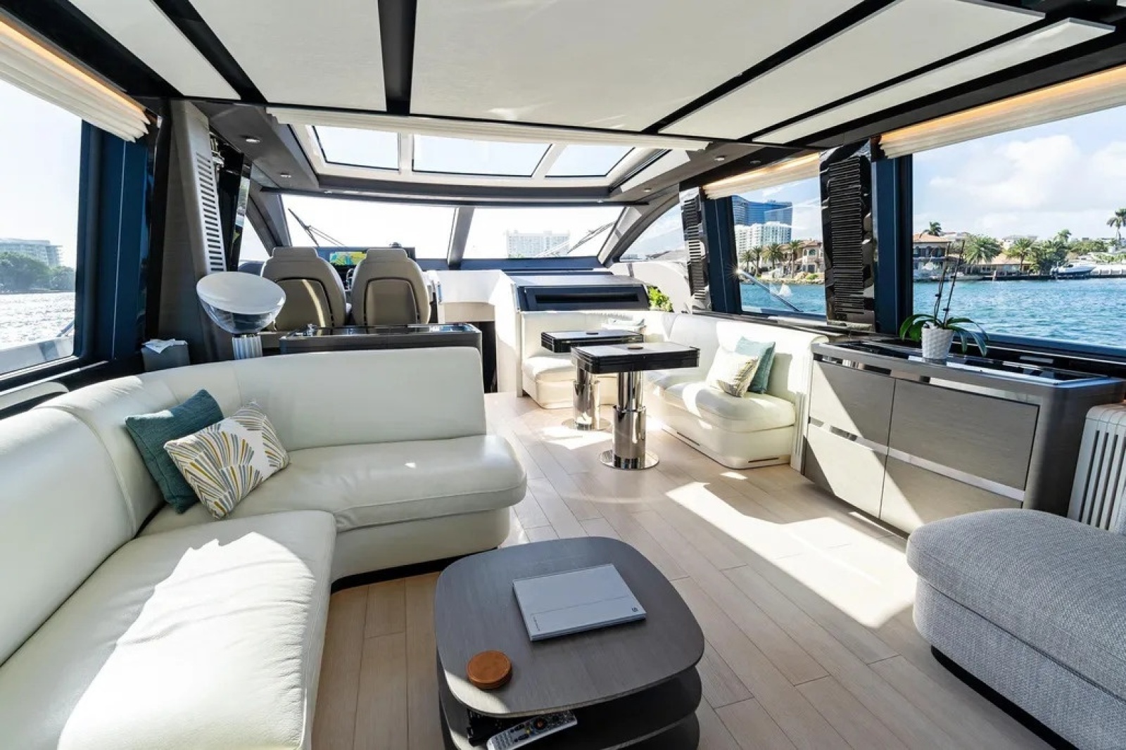 2024 Azimut 