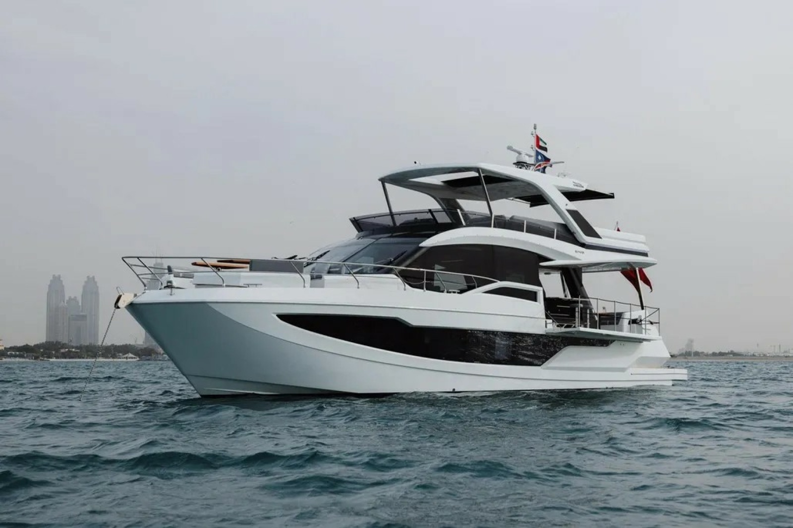 2023 Galeon 