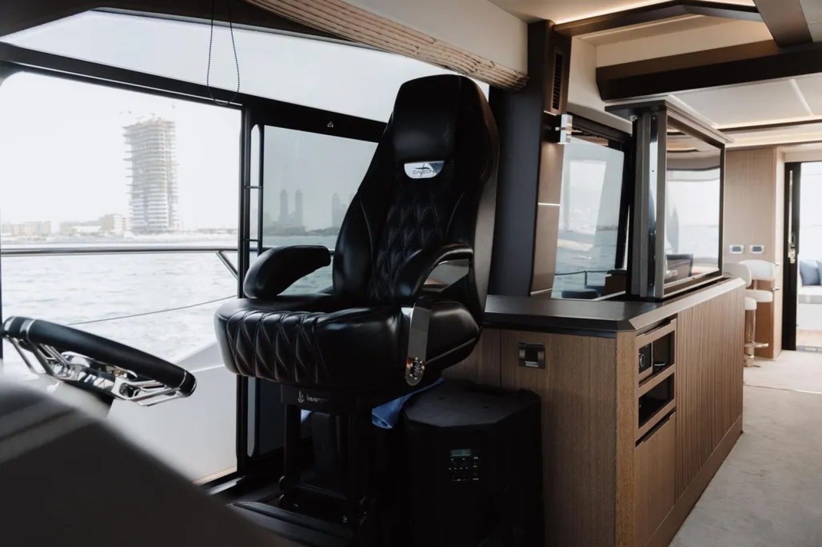 2023 Galeon 