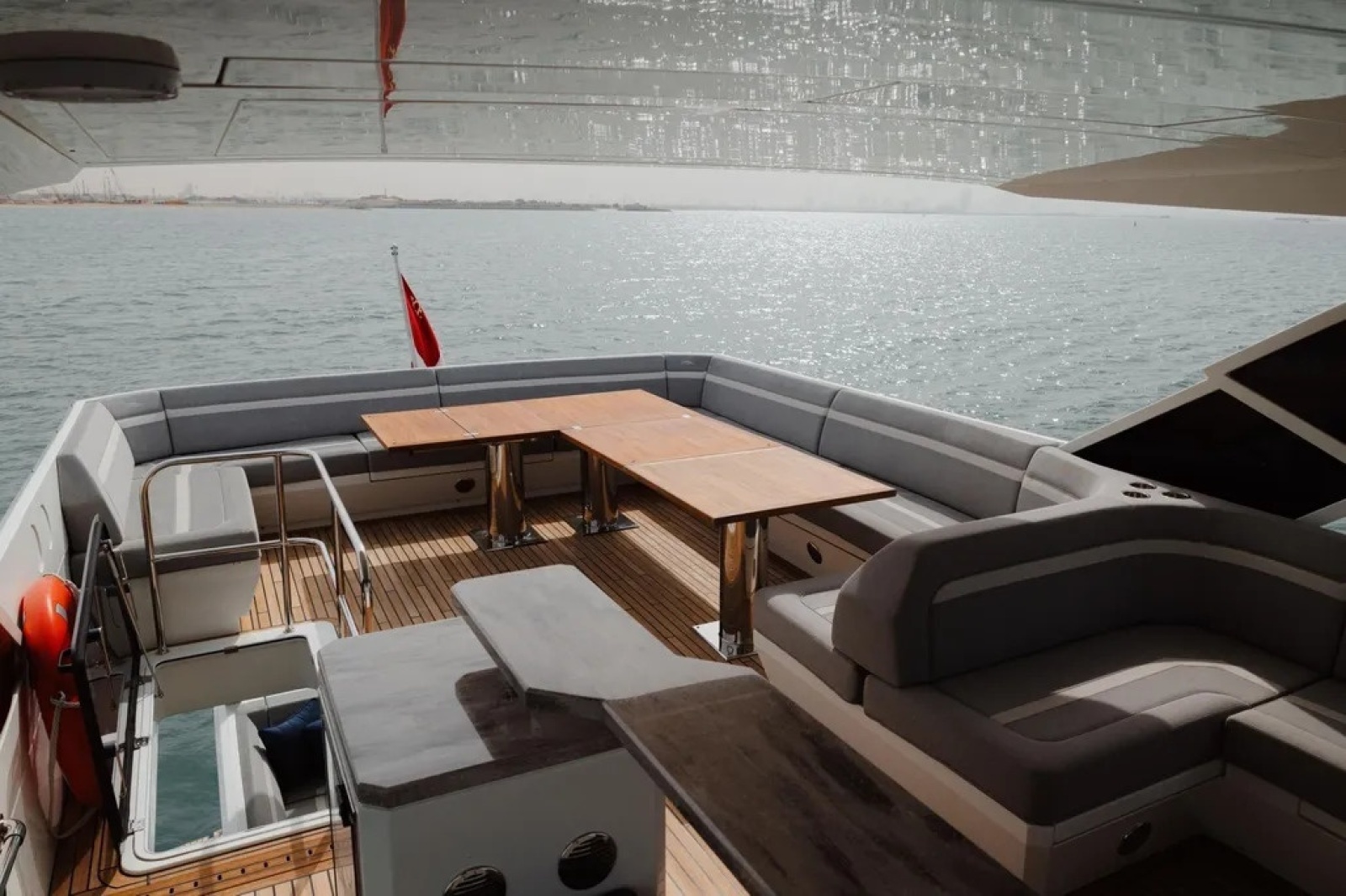 2023 Galeon 