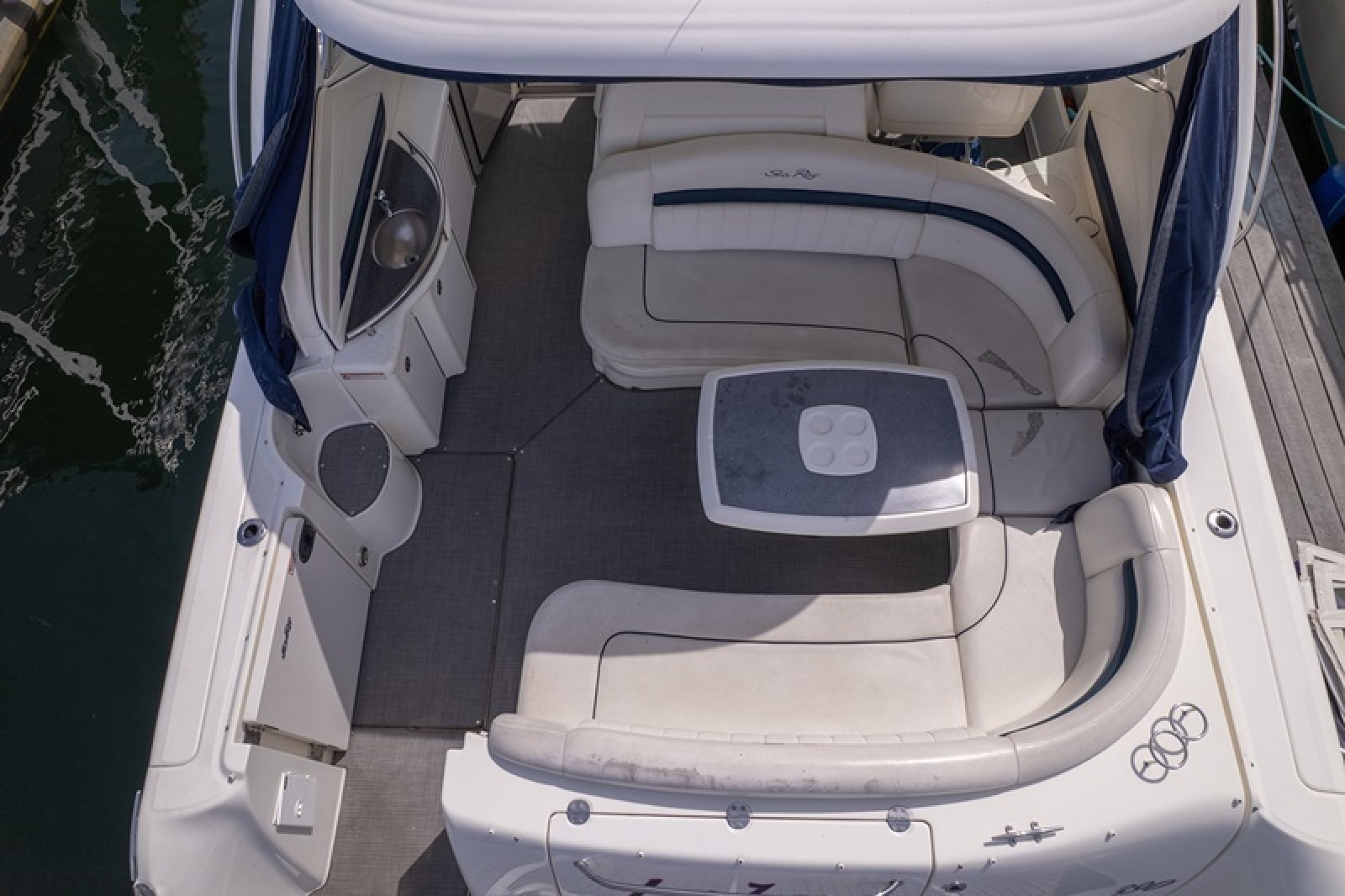 2005 Sea Ray 390 Sundancer