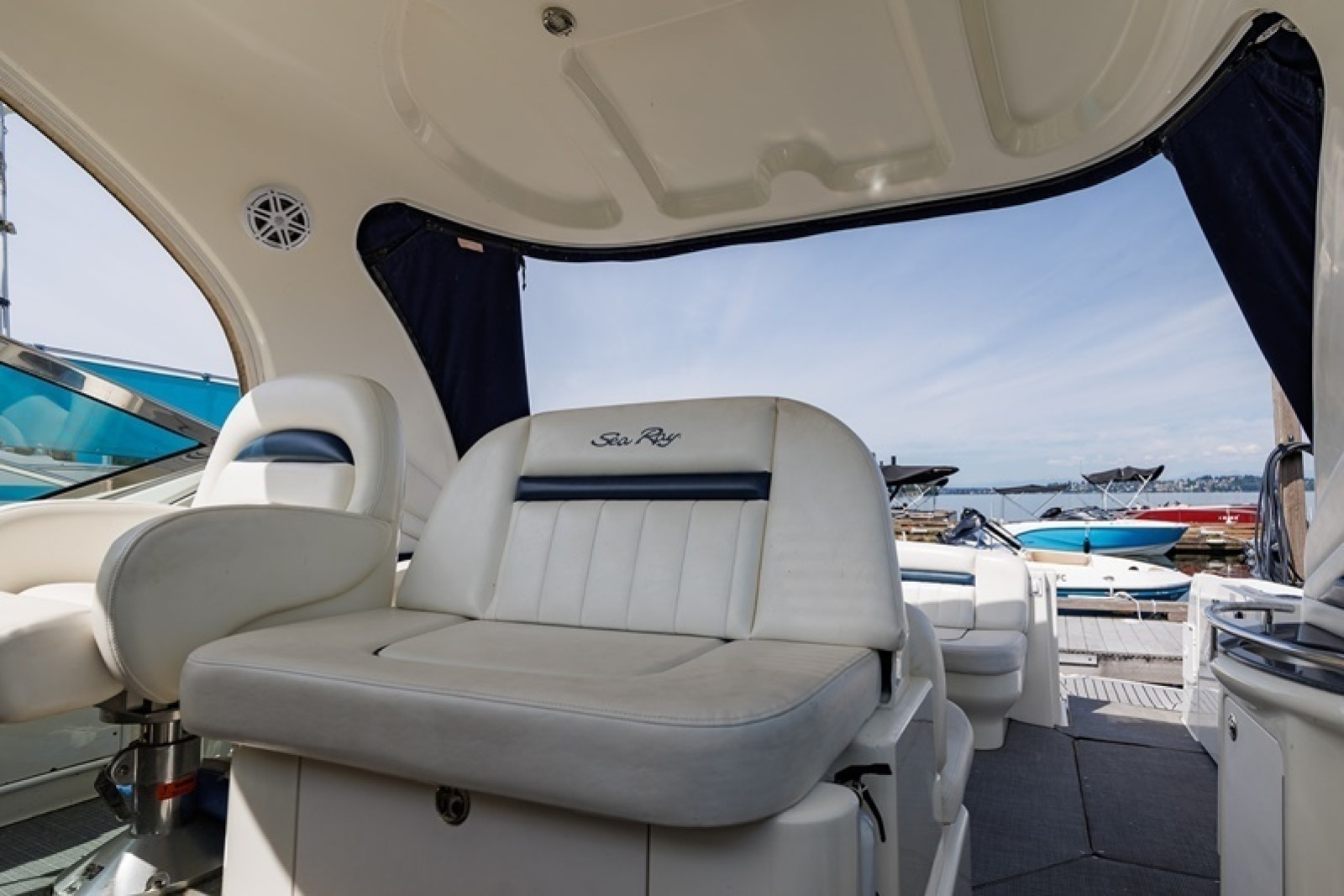 2005 Sea Ray 390 Sundancer