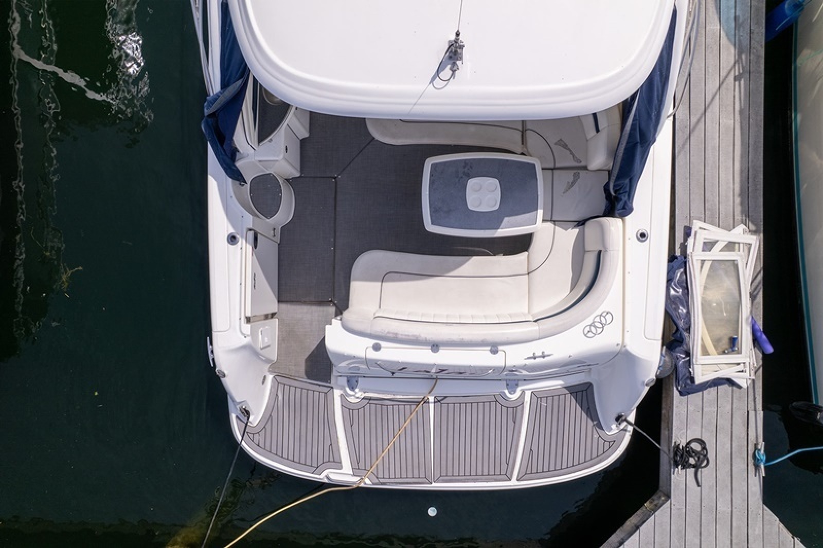 2005 Sea Ray 390 Sundancer