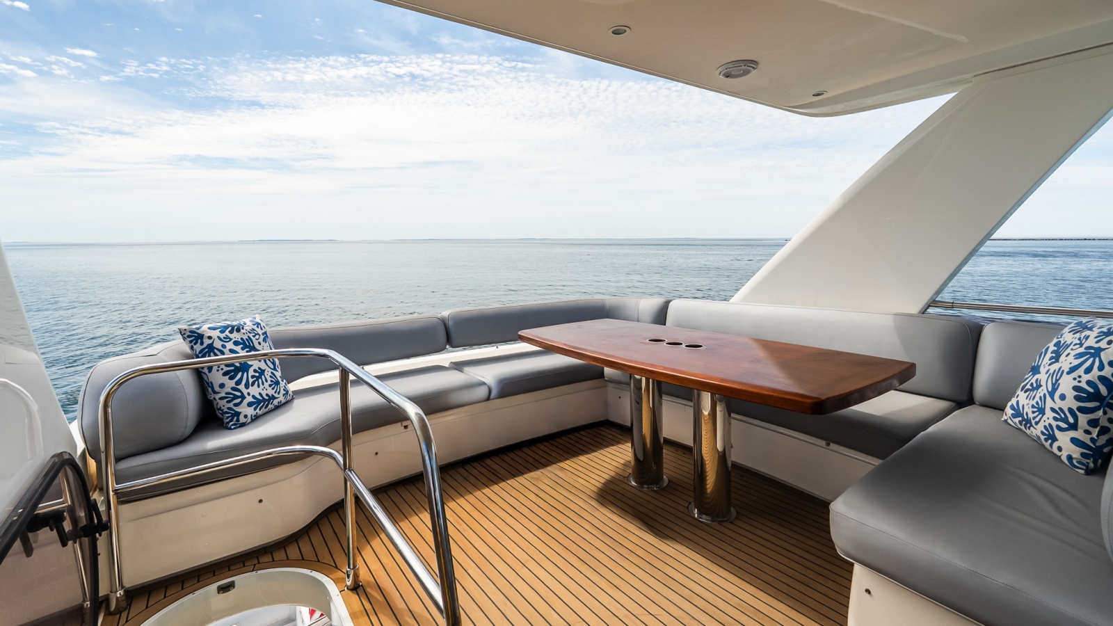 2014 Princess F52