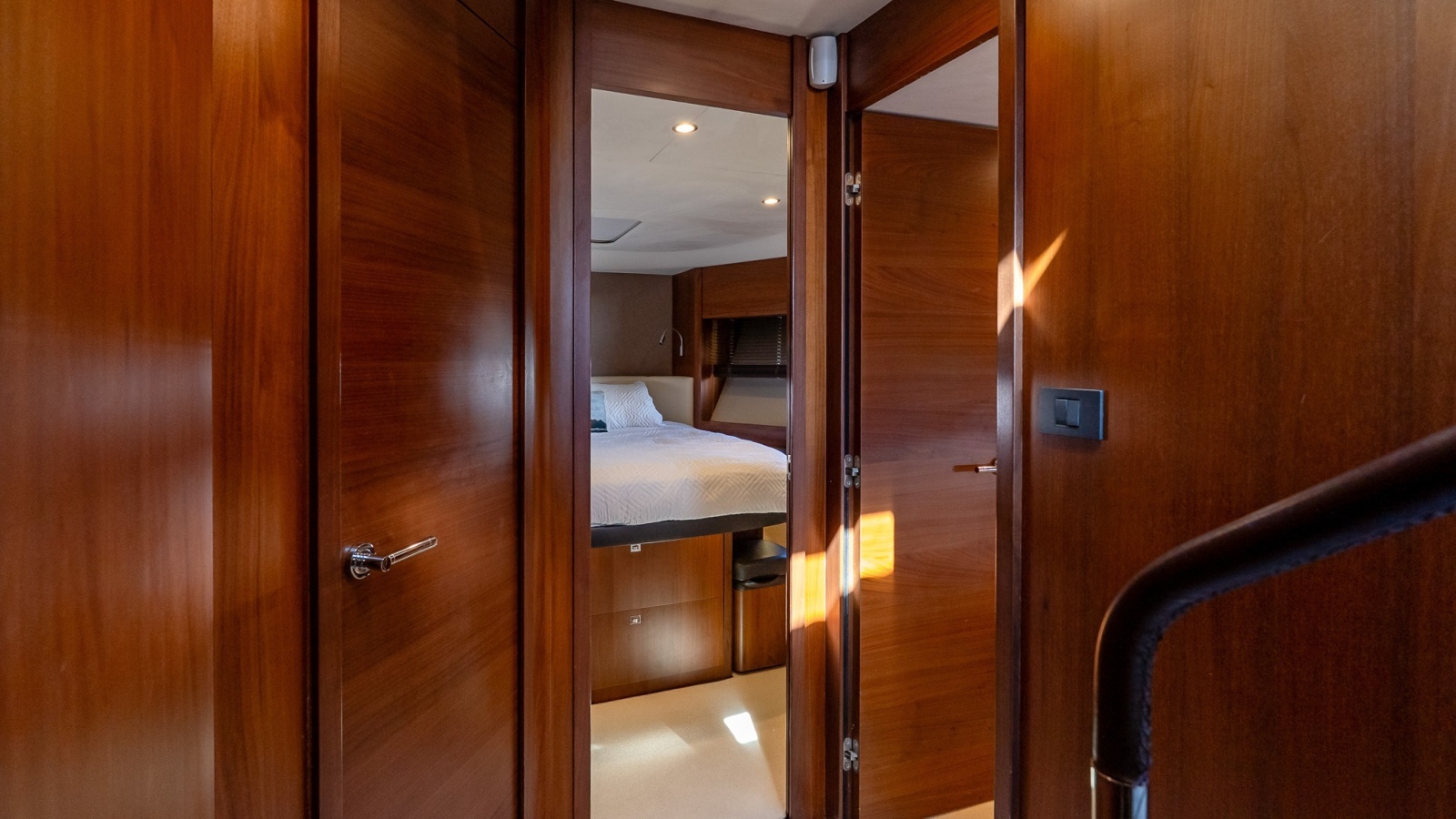 2014 Princess F52