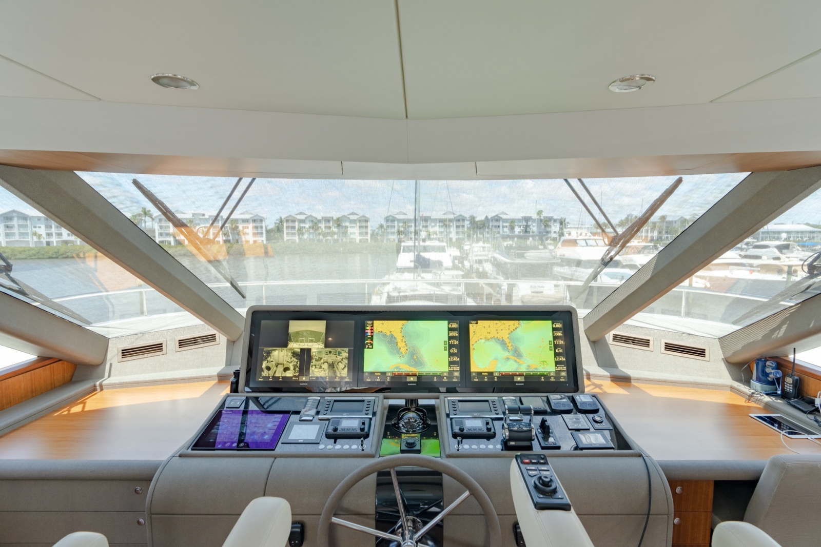 2019 Ocean Alexander 100 Motoryacht