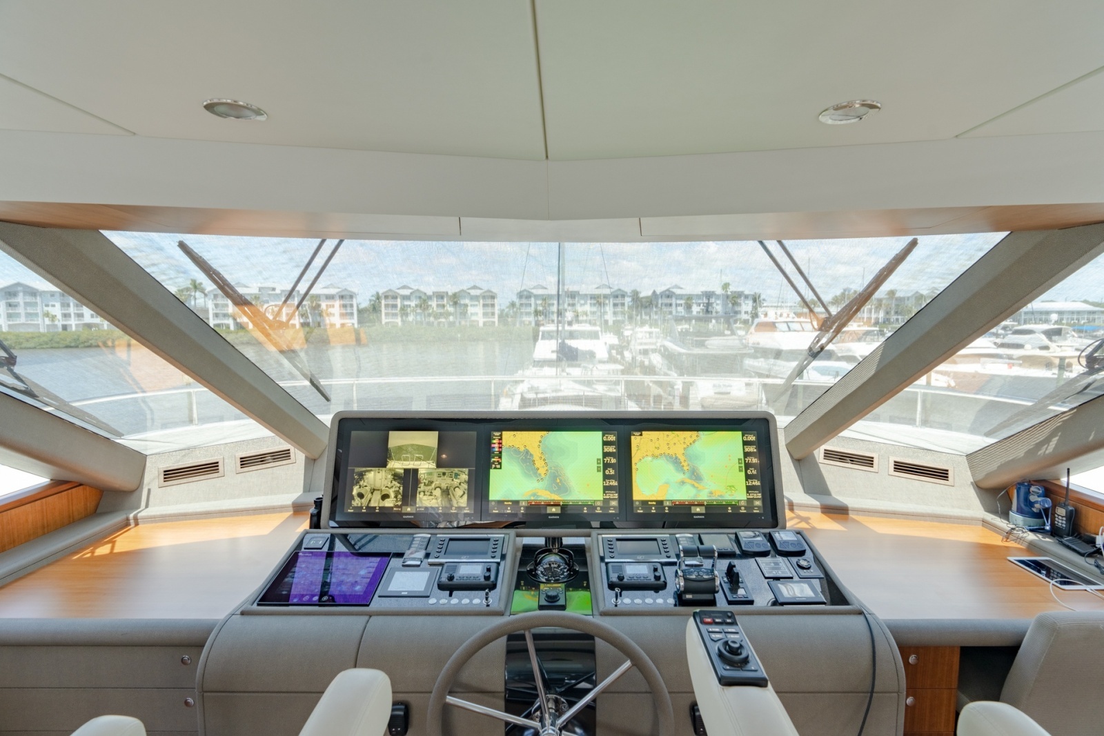 2019 Ocean Alexander 100 Motoryacht
