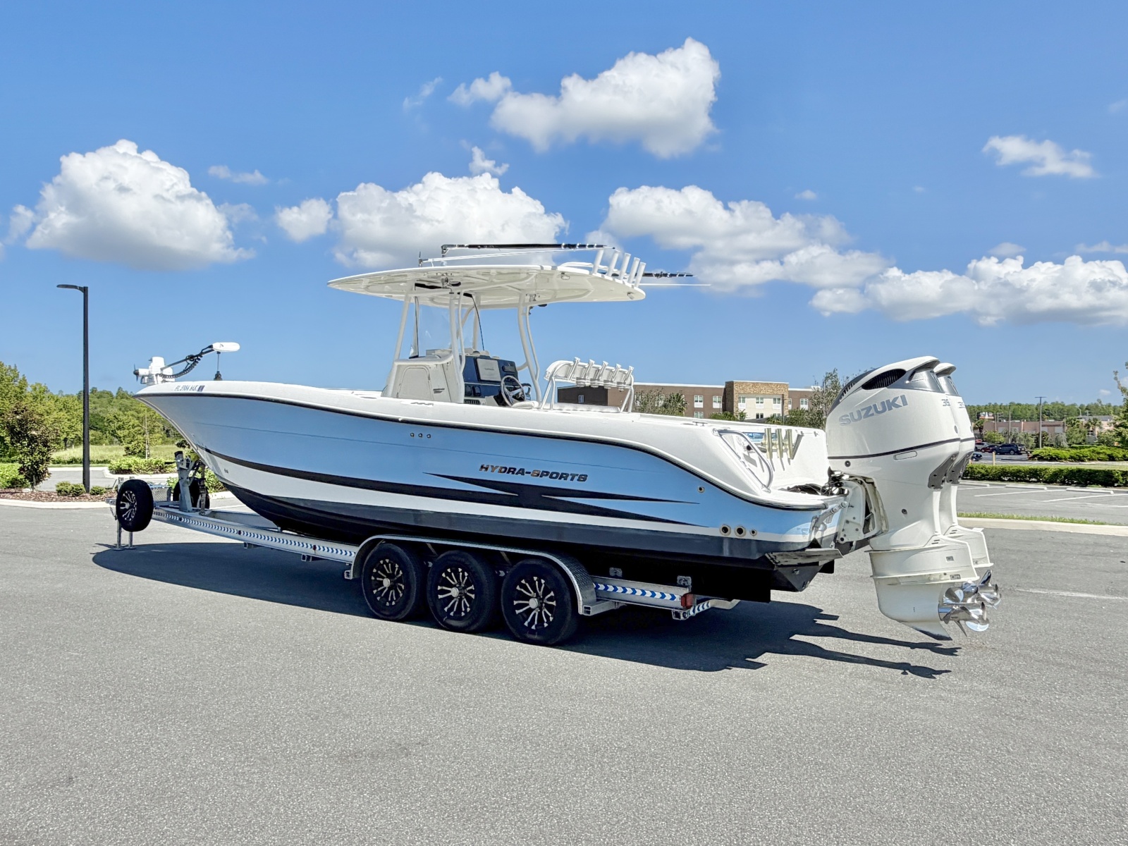 2004 Hydra-Sports 3300 CC