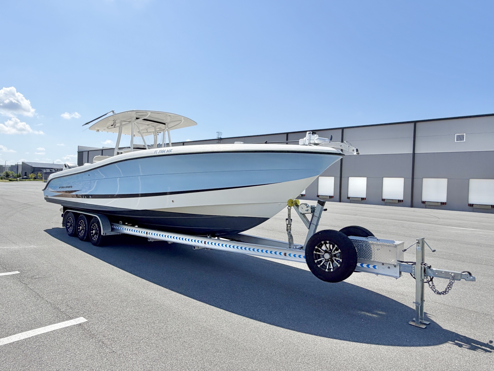 2004 Hydra-Sports 3300 CC