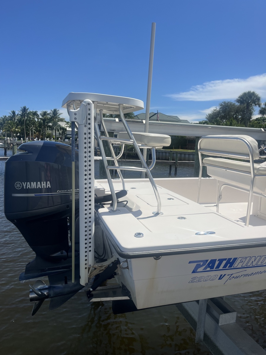 2005 Pathfinder 2200