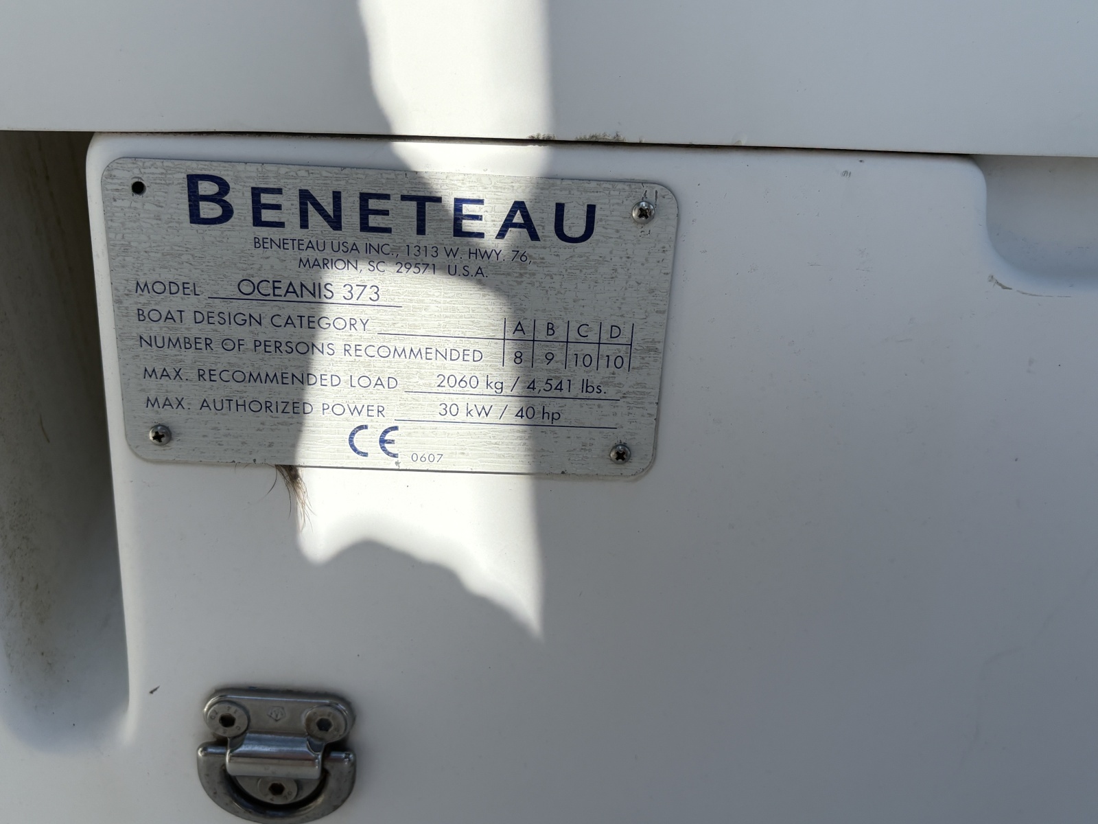 2006 Beneteau 373
