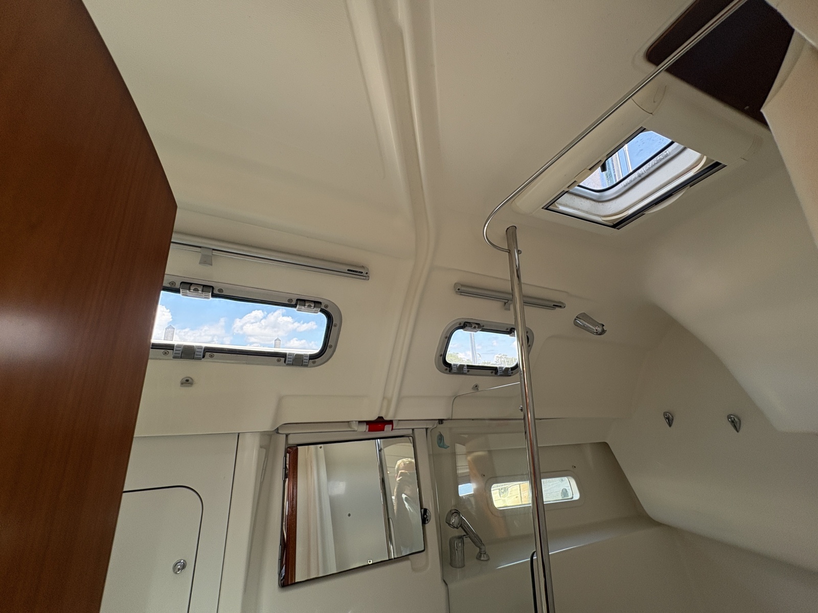 2006 Beneteau 373