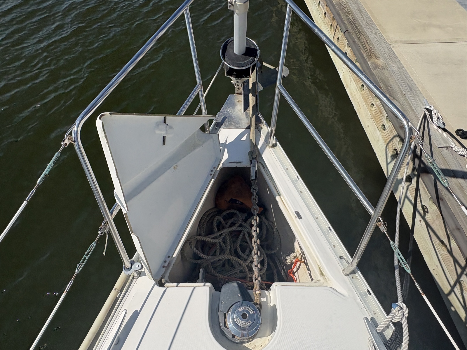 2006 Beneteau 373