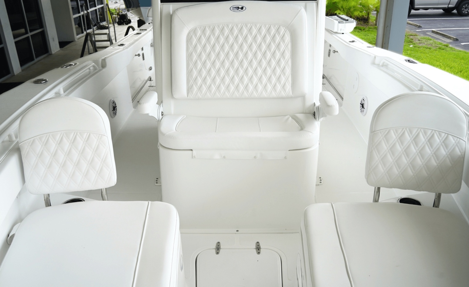 2027 Sea Hunt Ultra 285FS