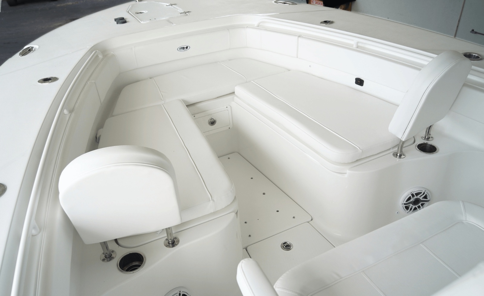 2027 Sea Hunt Ultra 285FS