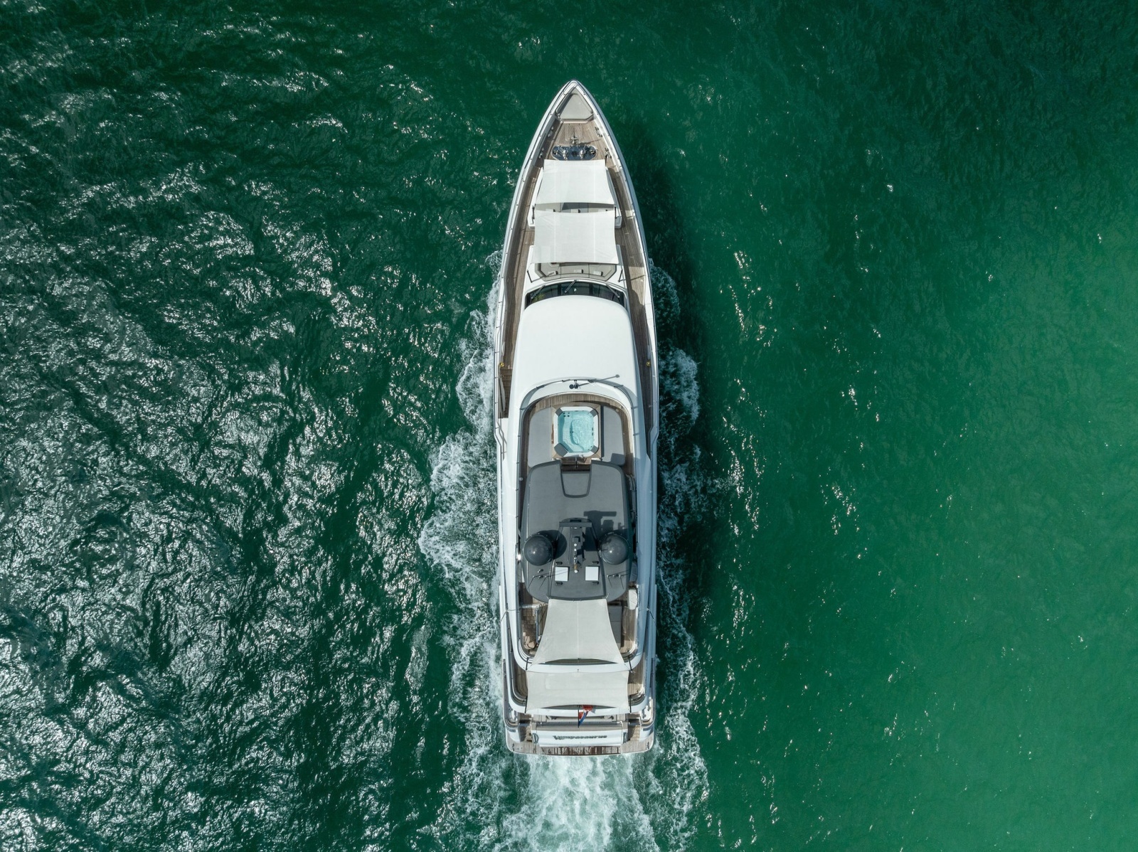 2023 Custom Line 33 Navetta