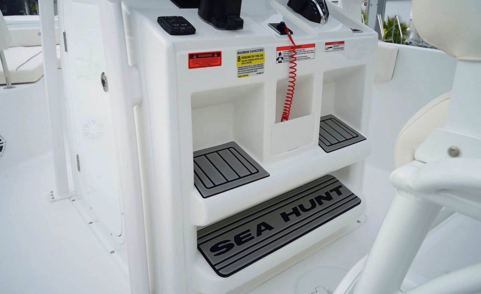2027 Sea Hunt Ultra 229
