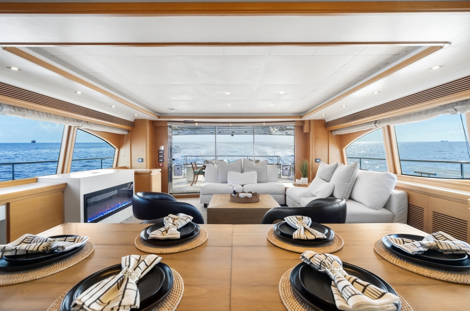 2011 Ferretti Yachts Custom Line
