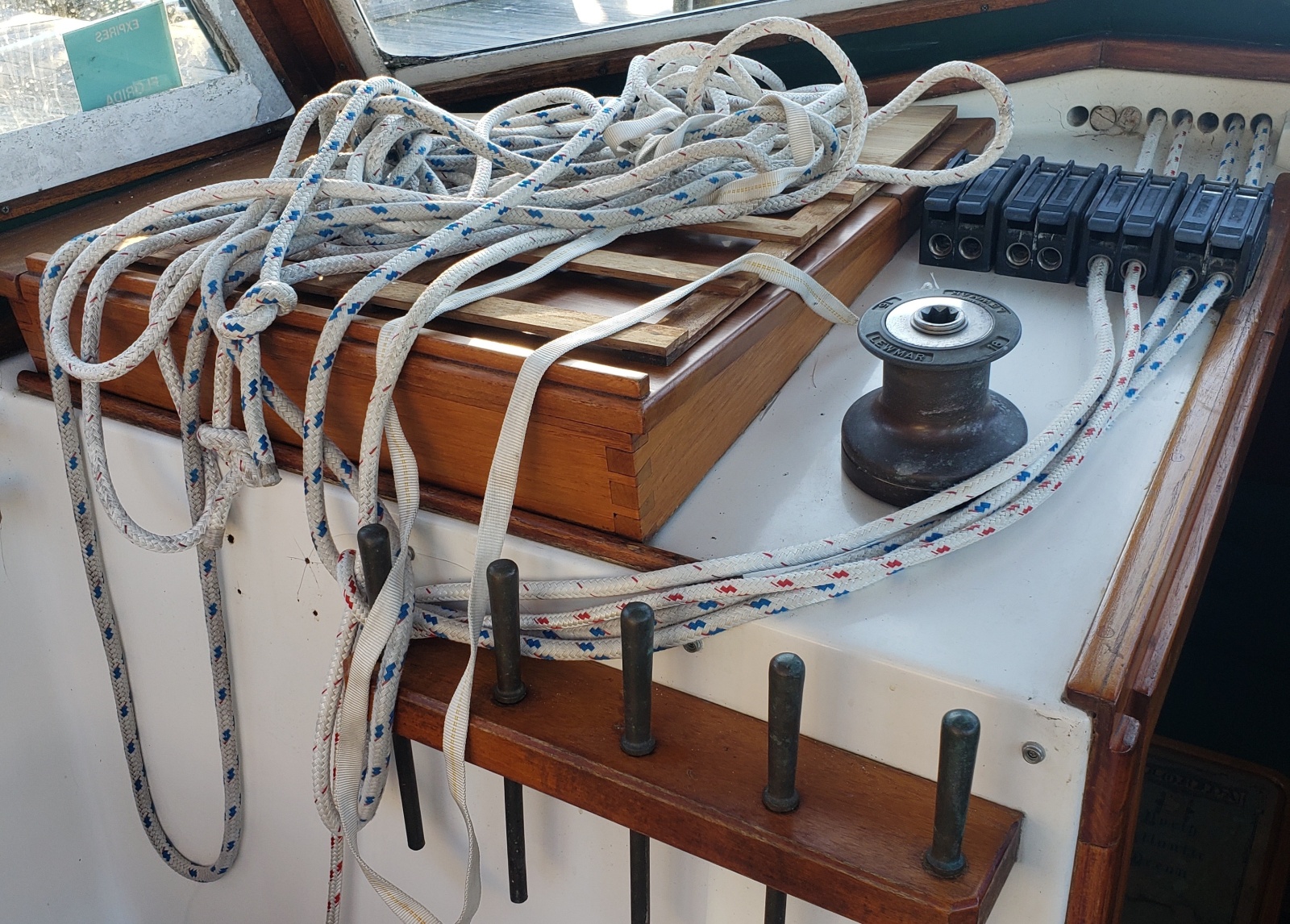 1989 Cape Dory MS300