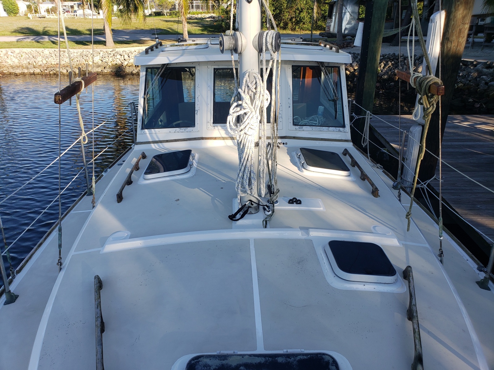 1989 Cape Dory MS300