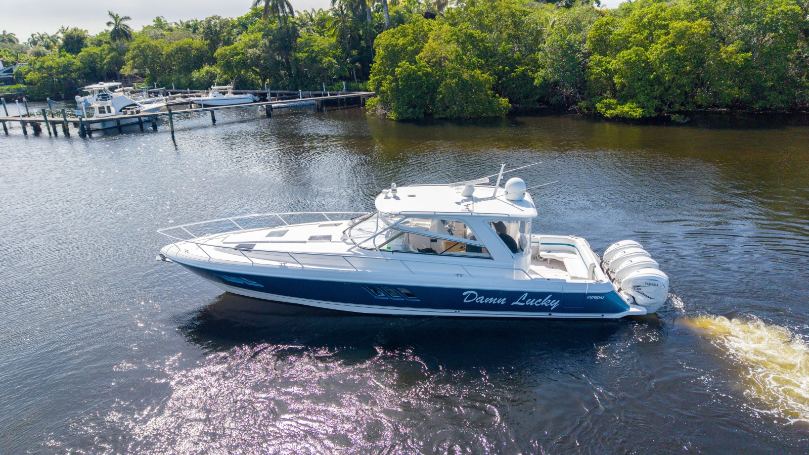 2019 Intrepid 475 Sport Yacht