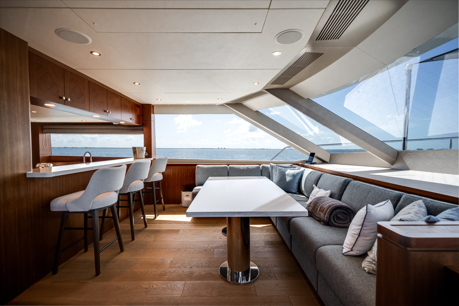 2018 Ocean Alexander 100 MY