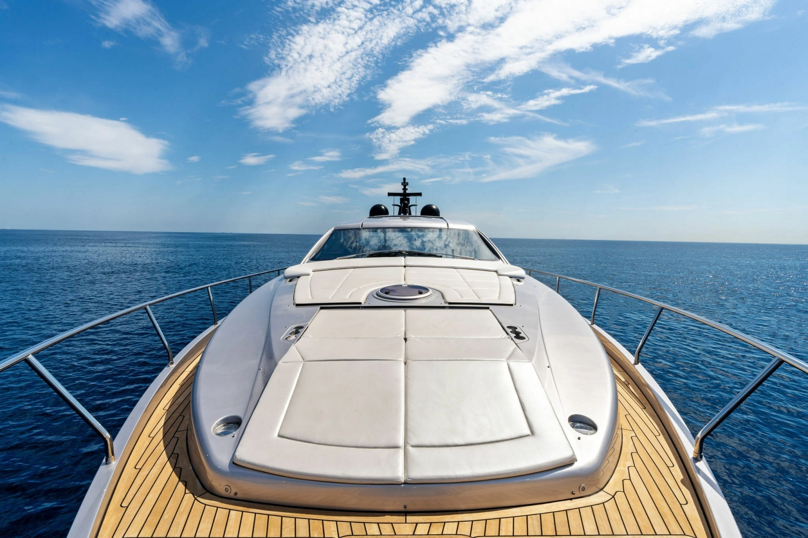 2023 Pershing 6X