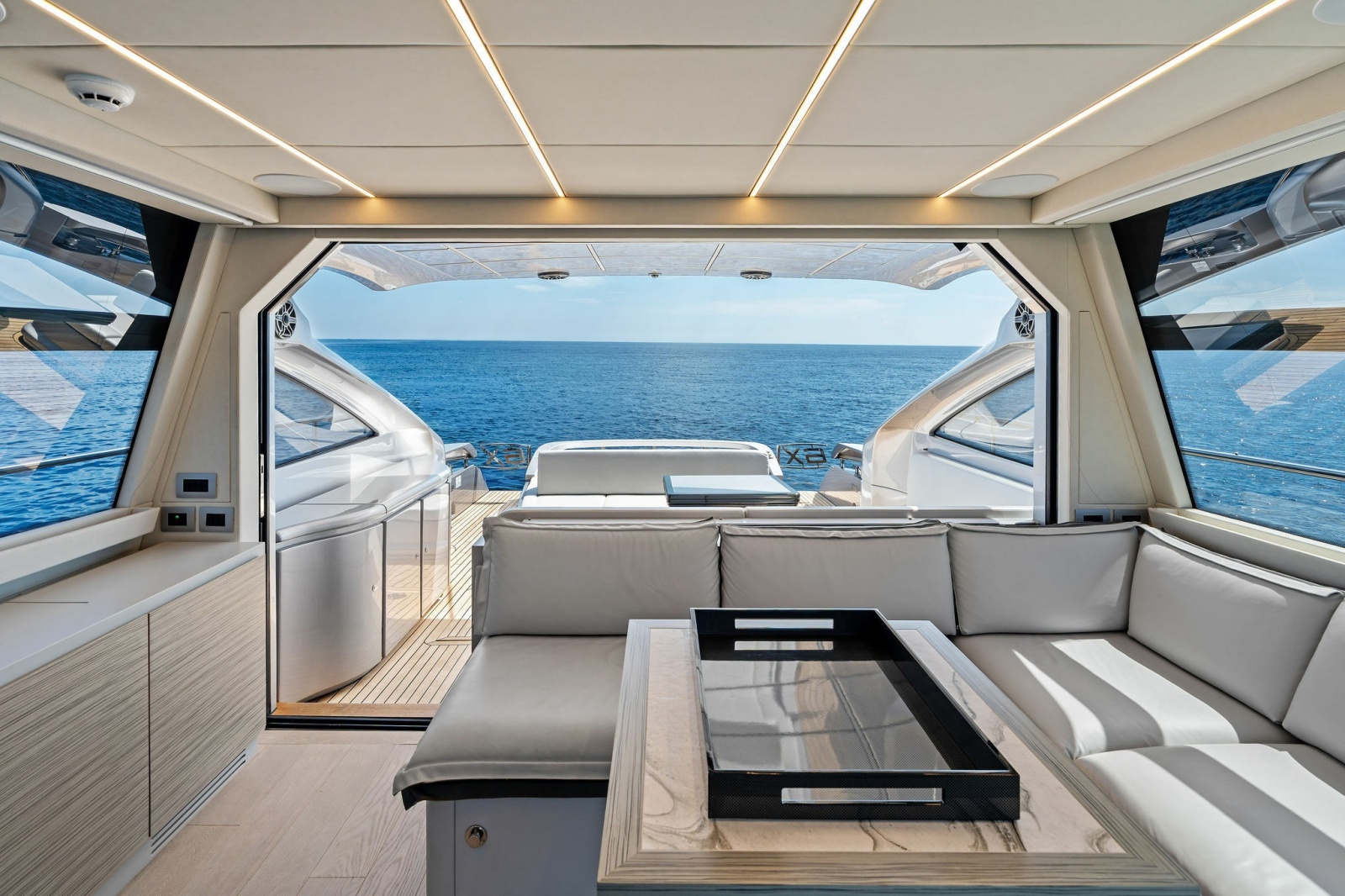 2023 Pershing 6X